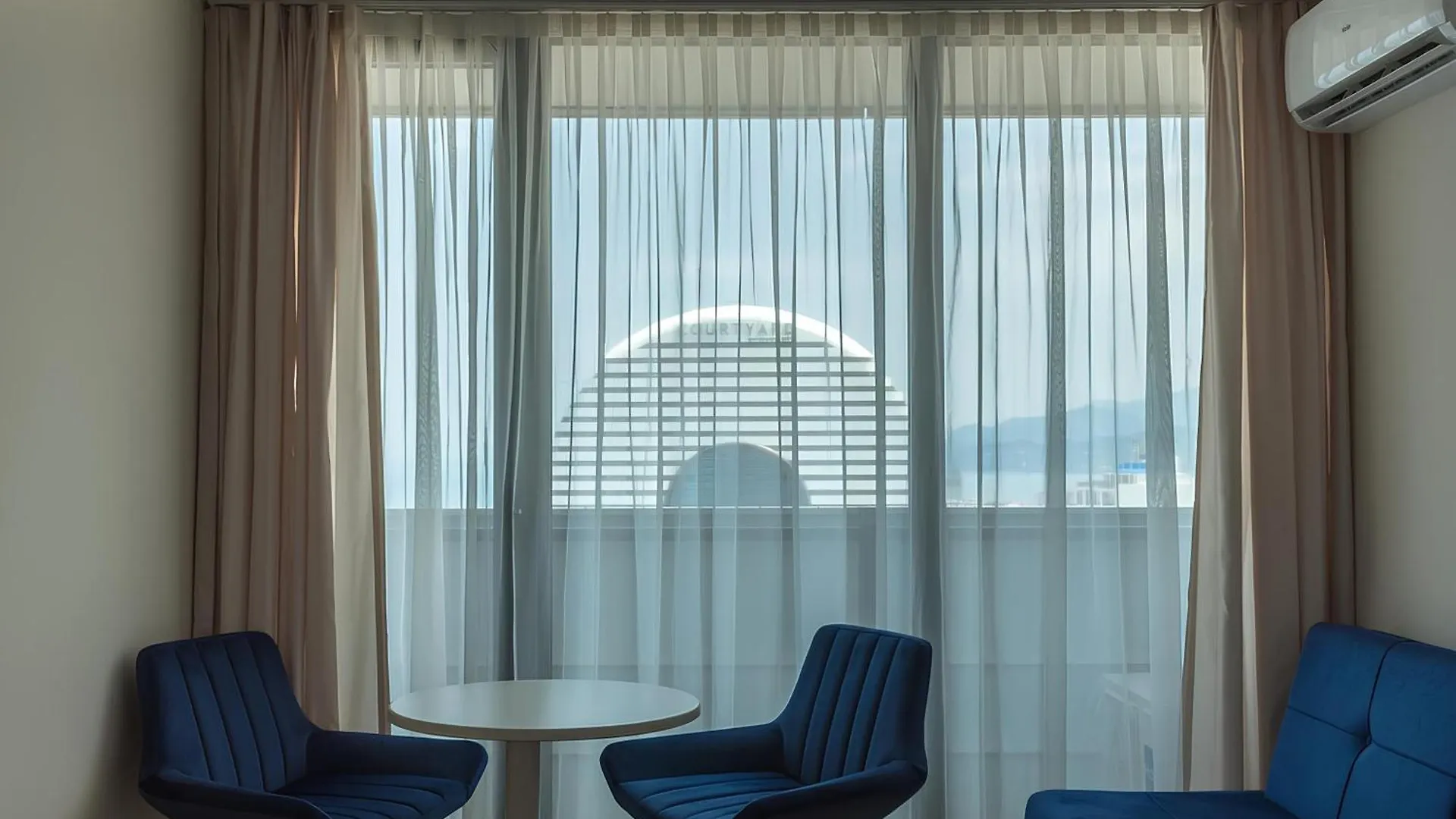 Superior Aparthotel Orbi City Batumi