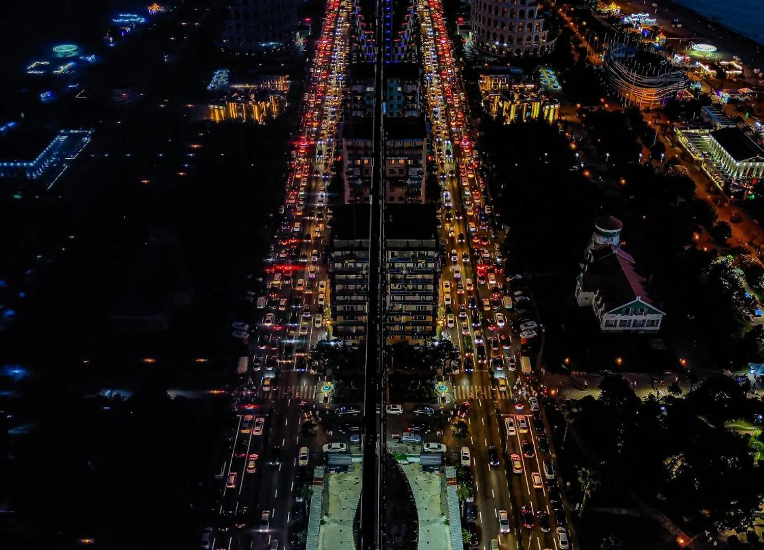 Superior Aparthotel Orbi City location