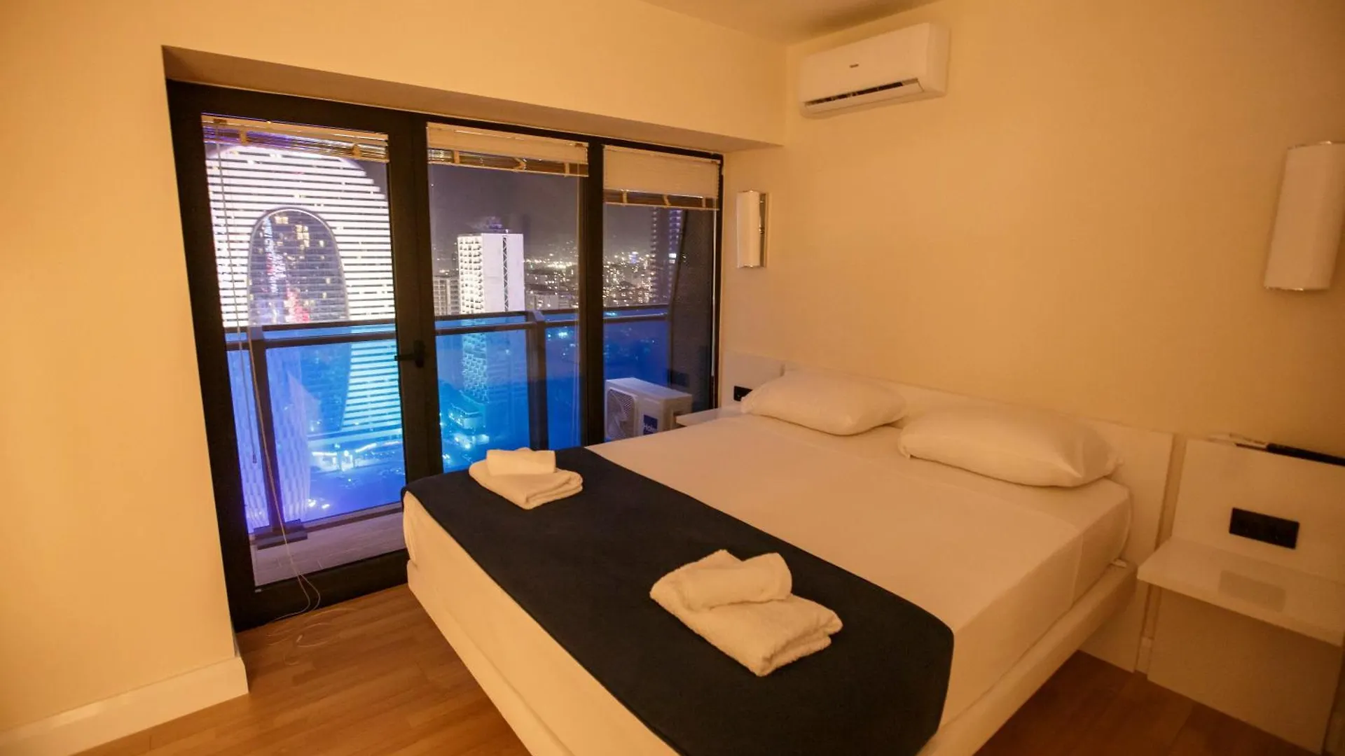 Superior Aparthotel Orbi City Batumi