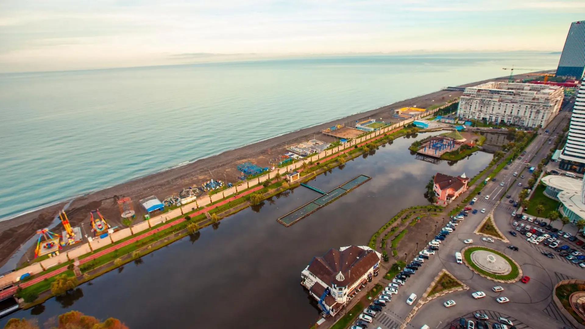 Superior Aparthotel Orbi City Batumi Apartment