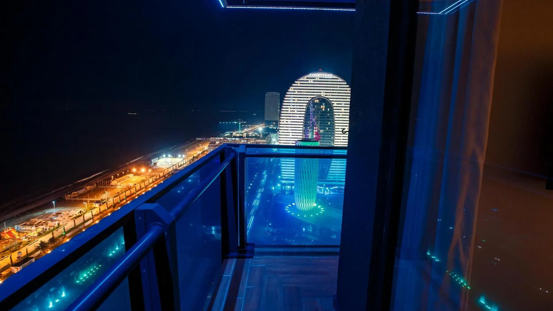 Superior Aparthotel Orbi City Batumi Apartment
