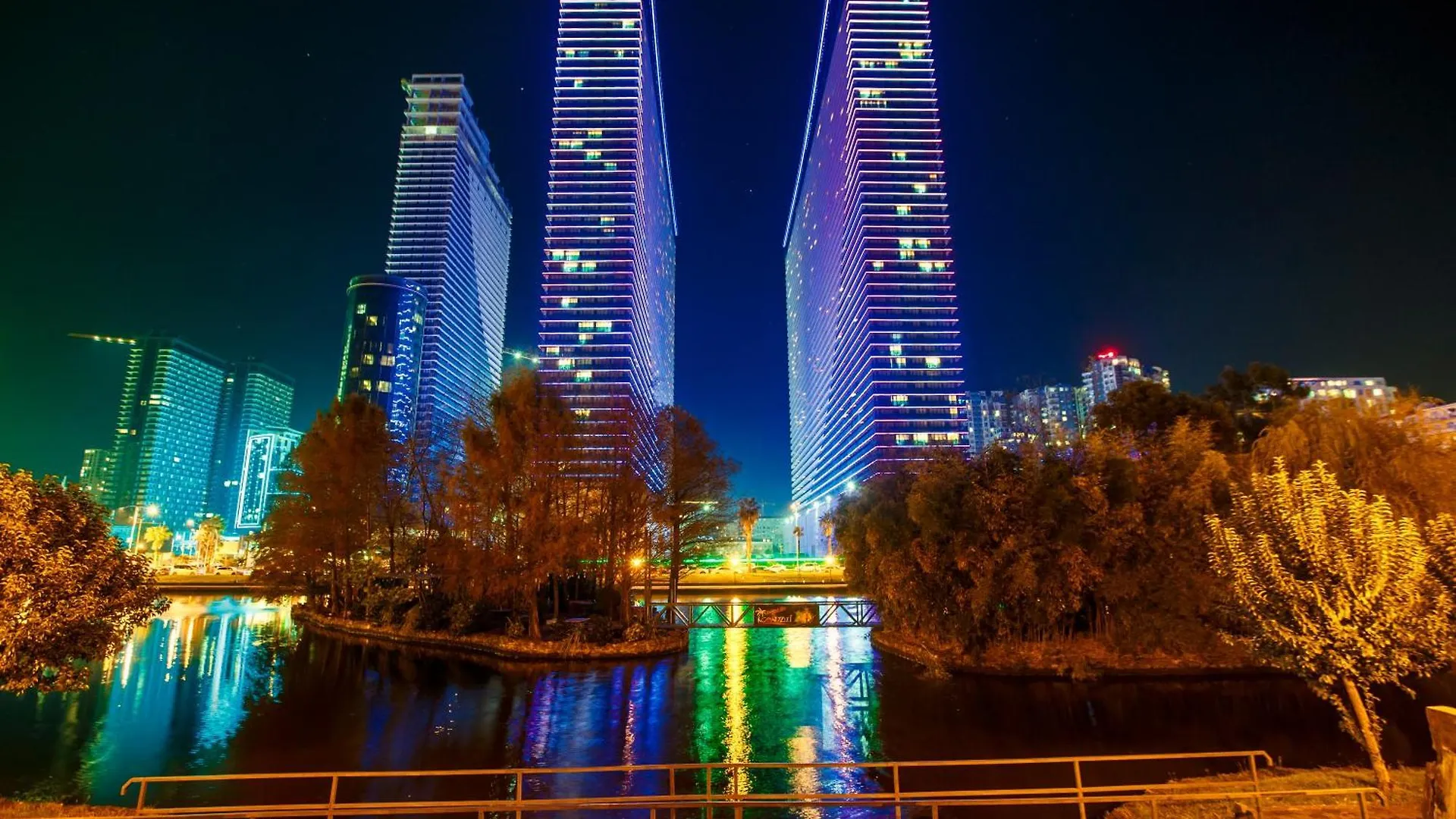 Superior Aparthotel Orbi City Batumi