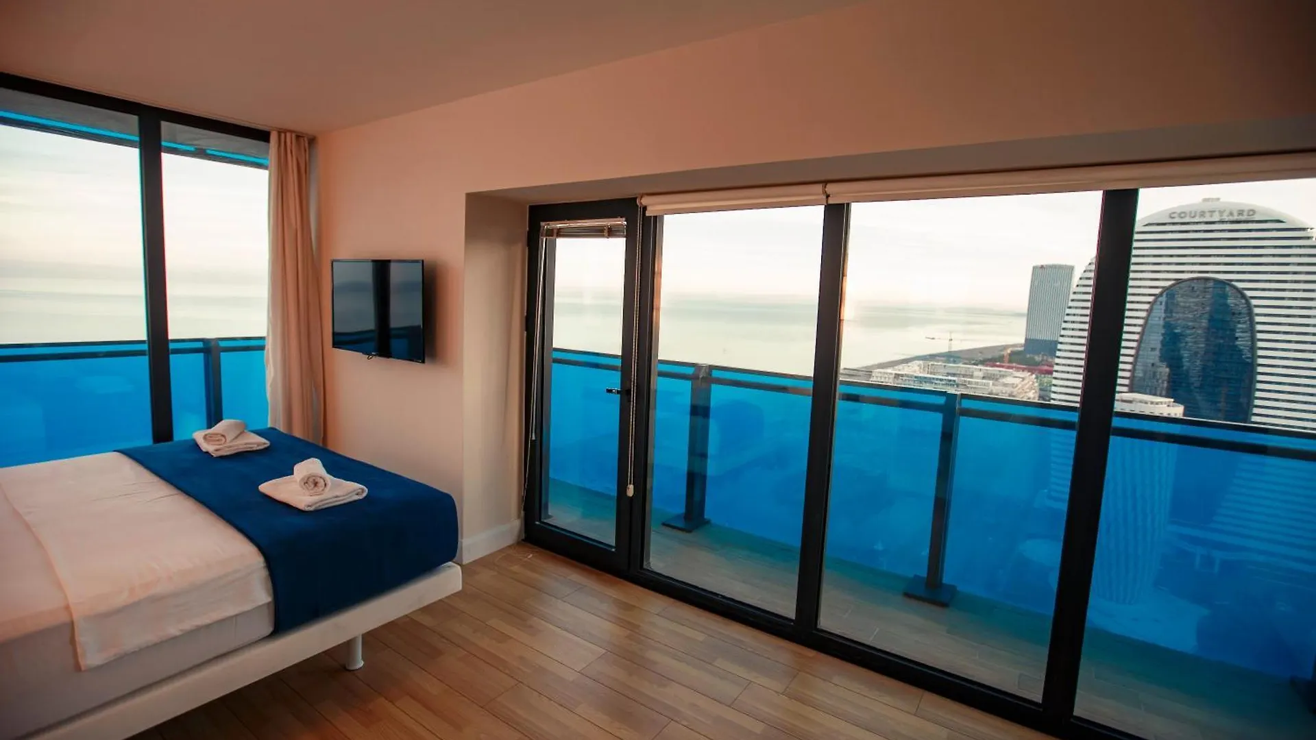 Superior Aparthotel Orbi City Batumi Apartment