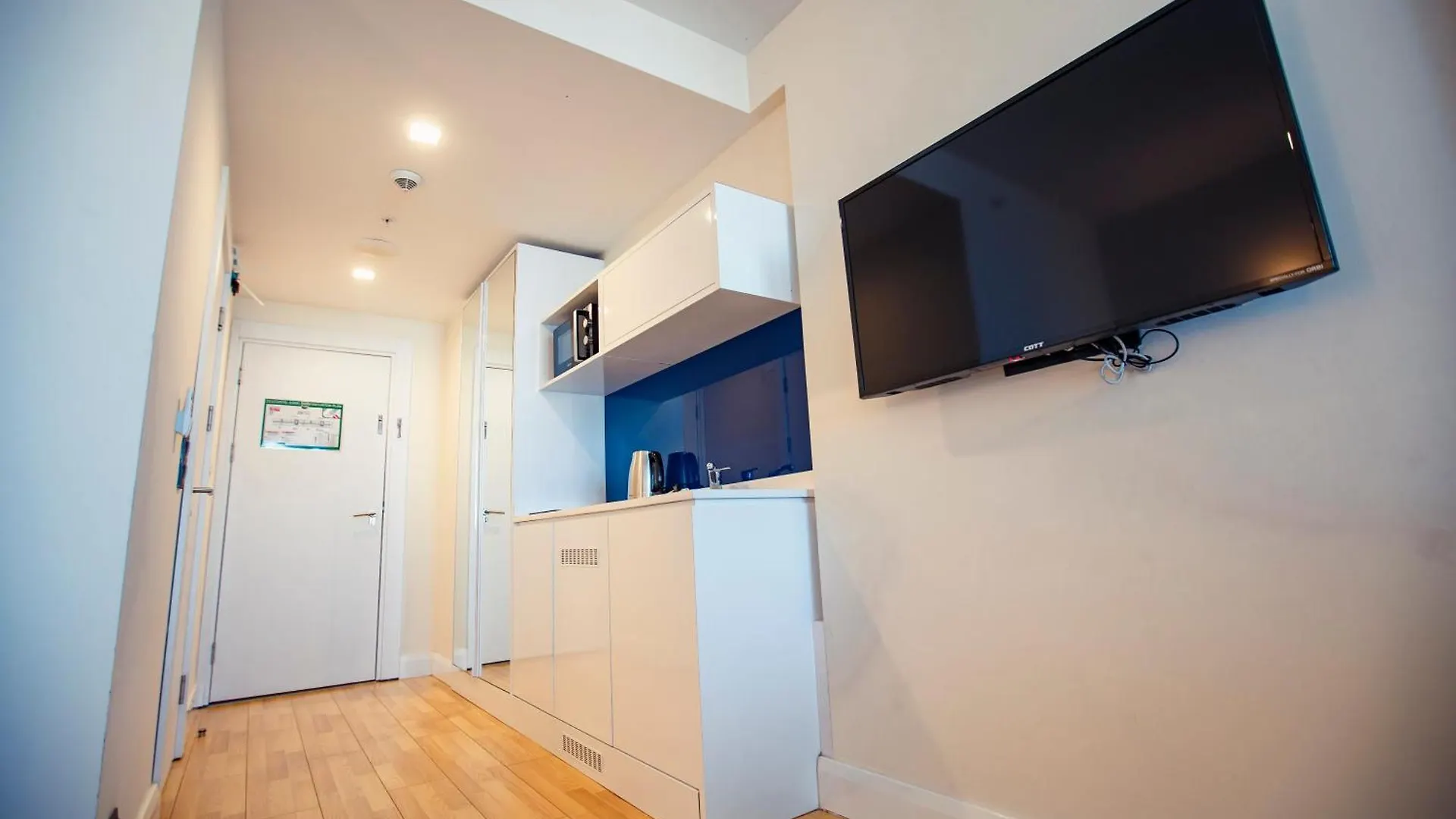 Superior Aparthotel Orbi City Batumi 5*,