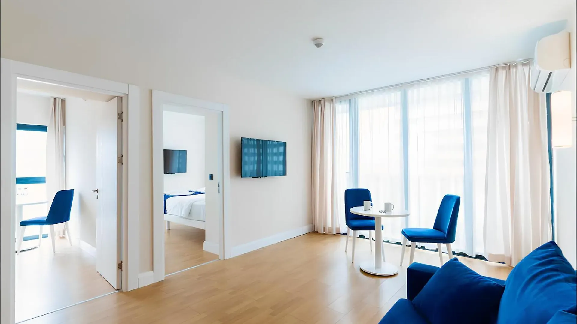 Superior Aparthotel Orbi City Batumi Apartment