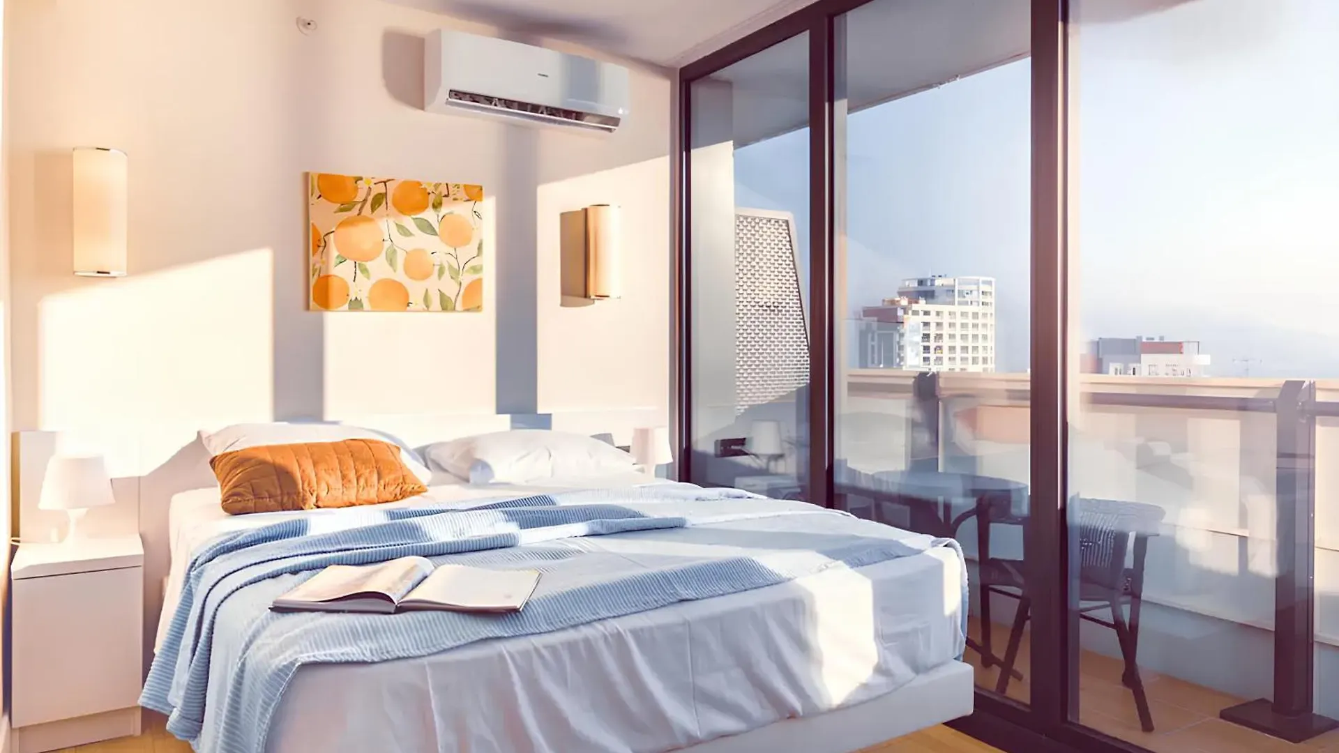 Superior Aparthotel Orbi City Batumi 5*,